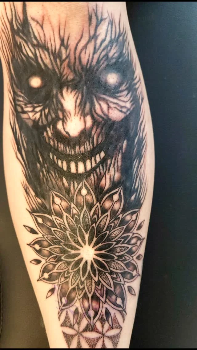 Tattoo von @monikaweber.happyneedles #happyneedlestattoo #monikaweber #tattoowien #tattoovienna #tattooidea