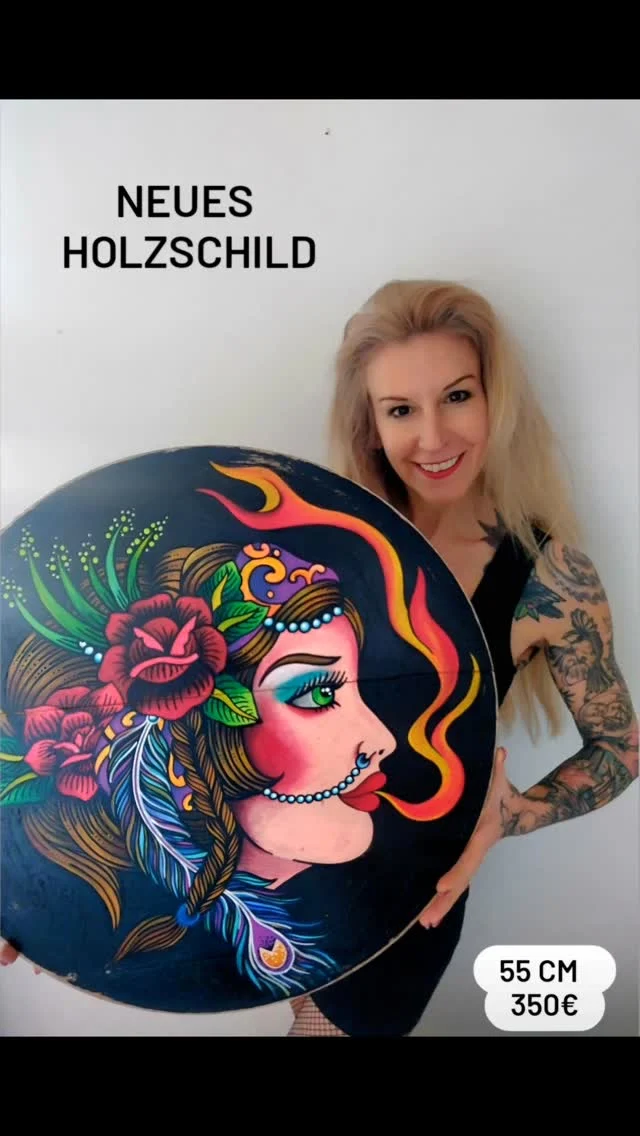 Neues Schild Acryl auf Holz 55 cm Durchmesser,350 € #happyneedlestattoo#monikaweber#diy#tattoowien #woodart